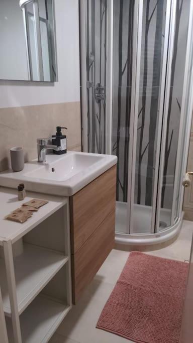 Bellaflo: Small Apartment In The Center Of Флоренция Экстерьер фото